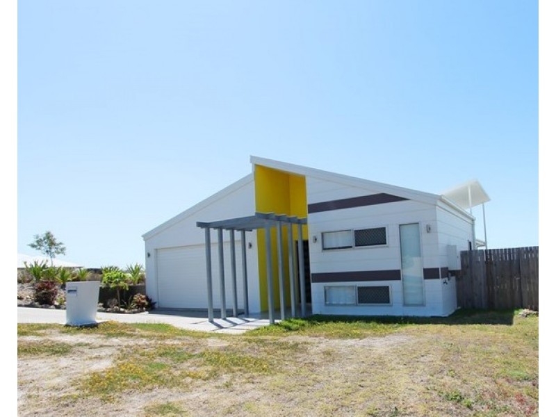3 Windjana Court, New Auckland QLD 4680
