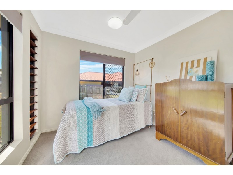 16 Douglas Street, Tannum Sands QLD 4680