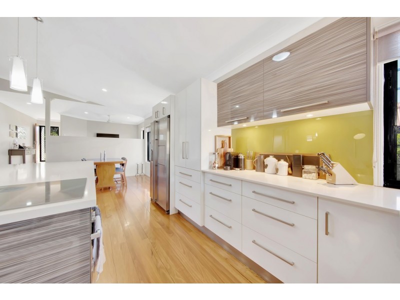 16 Douglas Street, Tannum Sands QLD 4680