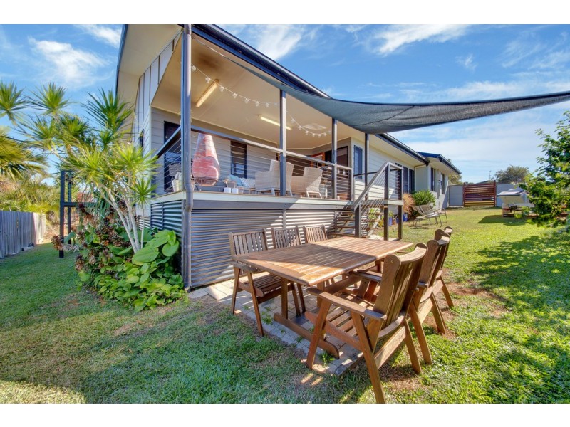 16 Douglas Street, Tannum Sands QLD 4680