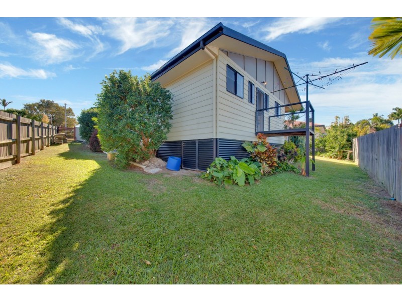 16 Douglas Street, Tannum Sands QLD 4680