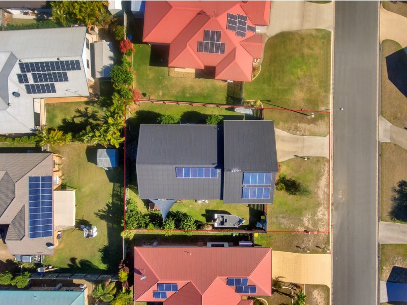16 Douglas Street, Tannum Sands QLD 4680