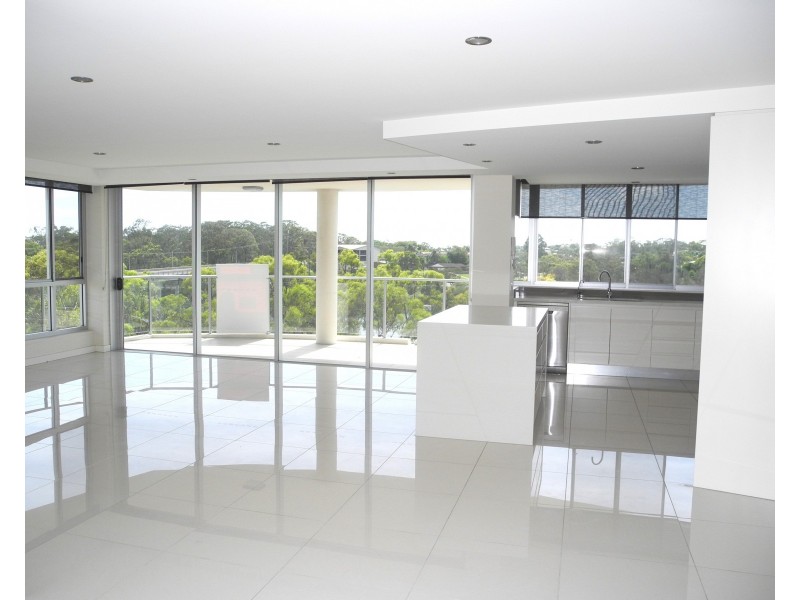 7/2 The Promenade, Boyne Island QLD 4680