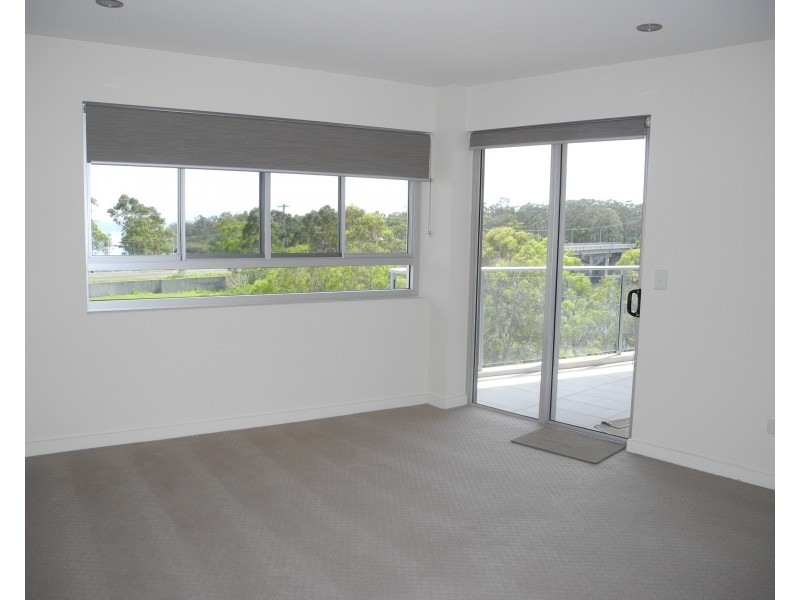 7/2 The Promenade, Boyne Island QLD 4680