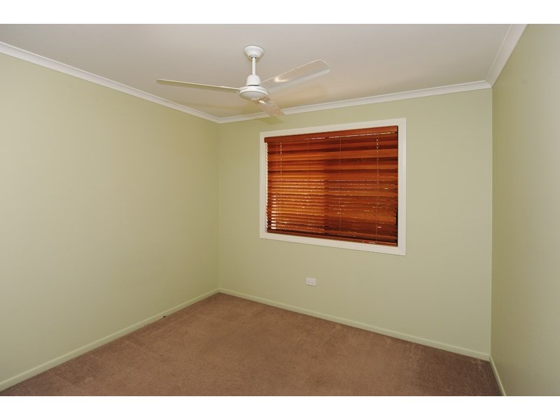 33 PRYDE STREET, Tannum Sands QLD 4680