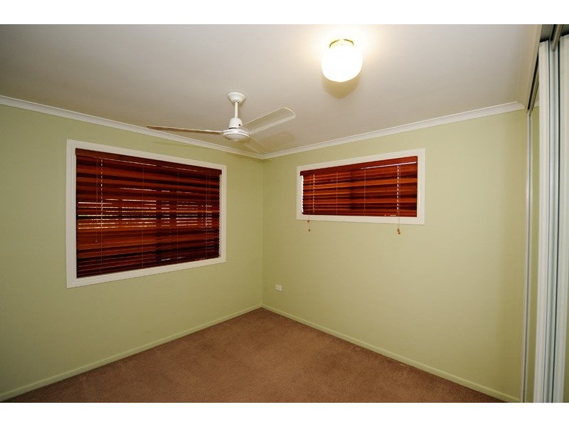 33 PRYDE STREET, Tannum Sands QLD 4680