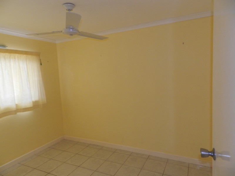 11 YUKANA STREET, Boyne Island QLD 4680