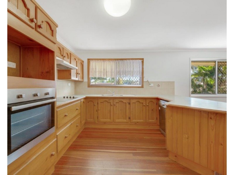 105 Tarcoola Drive, Boyne Island QLD 4680