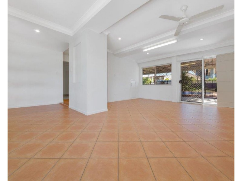 105 Tarcoola Drive, Boyne Island QLD 4680