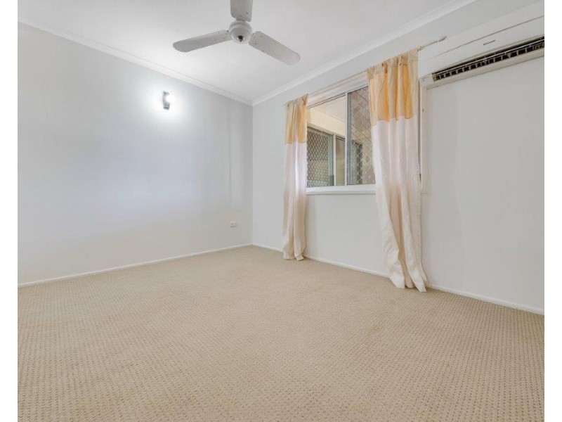 105 Tarcoola Drive, Boyne Island QLD 4680