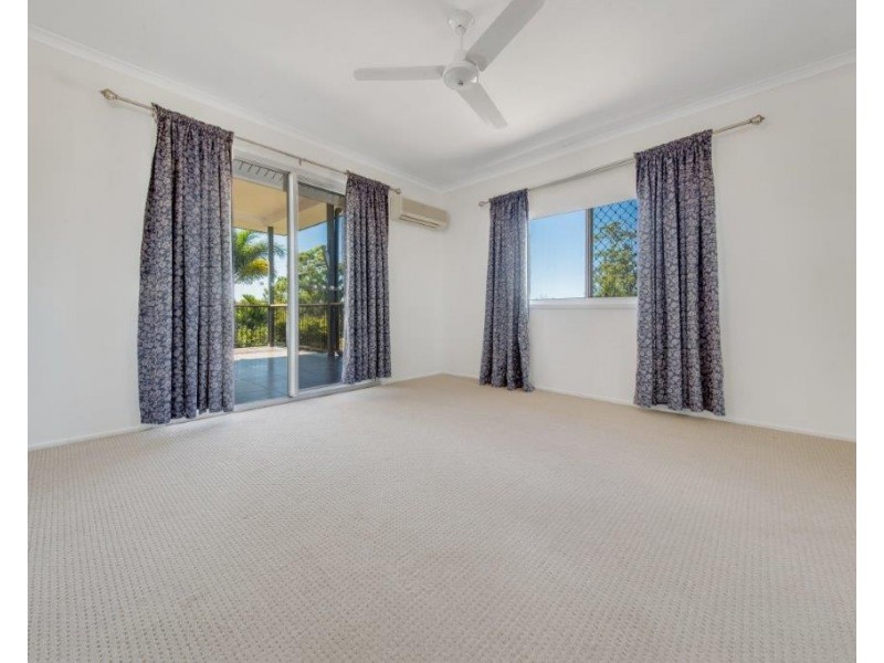 105 Tarcoola Drive, Boyne Island QLD 4680