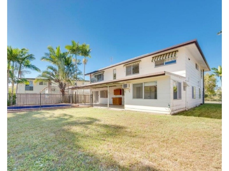 105 Tarcoola Drive, Boyne Island QLD 4680