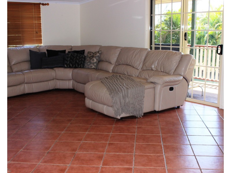 79 Broadacres Drive, Tannum Sands QLD 4680
