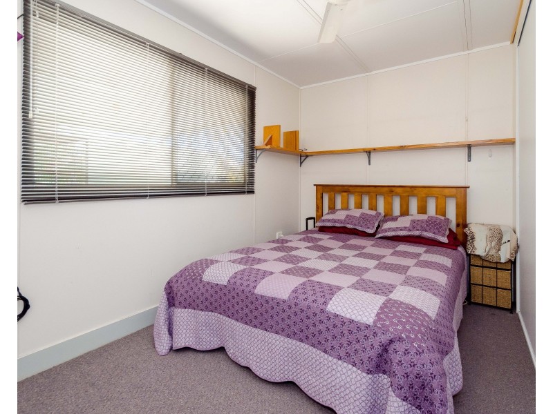 20 Illoura Road, Wurdong Heights QLD 4680