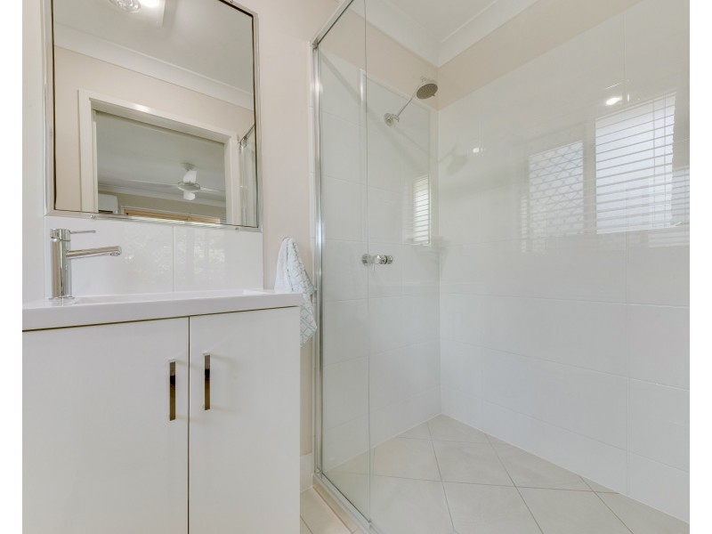 25 Pacific Avenue, Tannum Sands QLD 4680