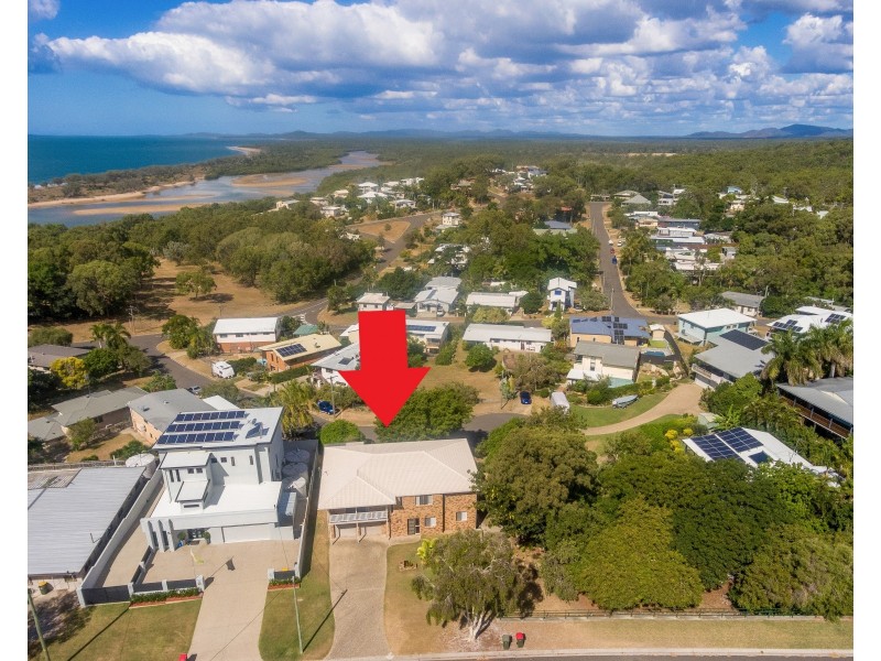 25 Pacific Avenue, Tannum Sands QLD 4680