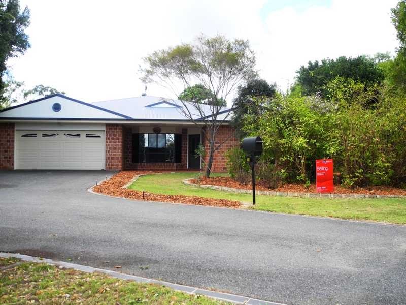 18 Barklya Court, Benaraby QLD 4680