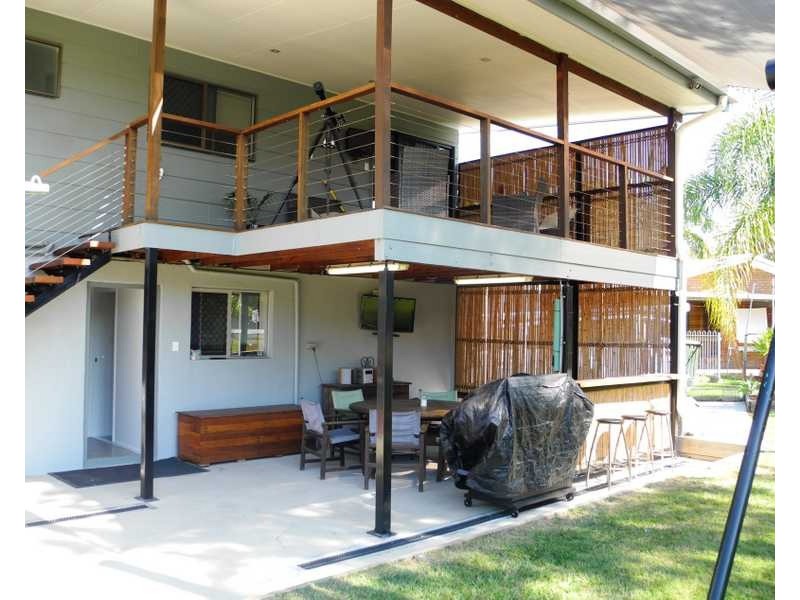 8 Andrew Court, Boyne Island QLD 4680