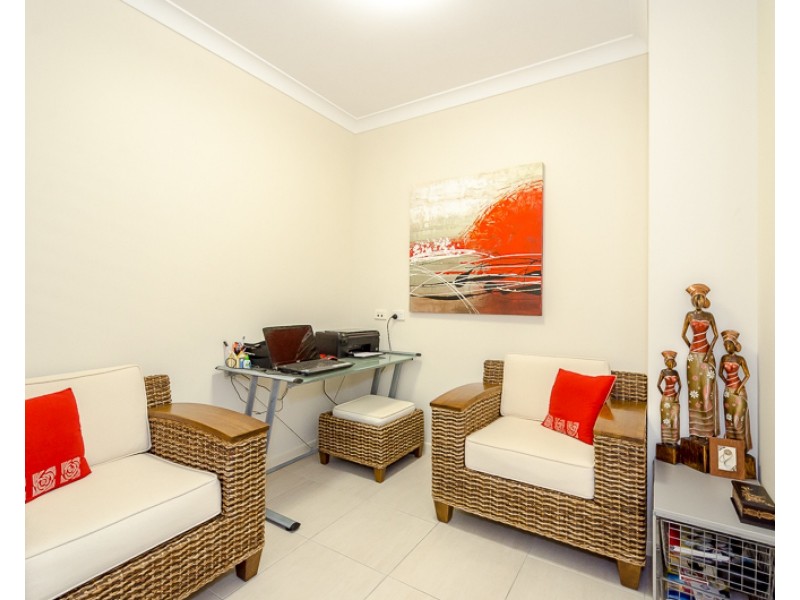 7 Caitlin Court, Boyne Island QLD 4680