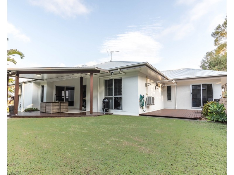 7 Caitlin Court, Boyne Island QLD 4680