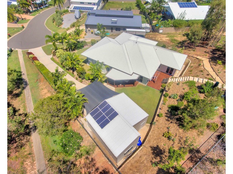7 Caitlin Court, Boyne Island QLD 4680