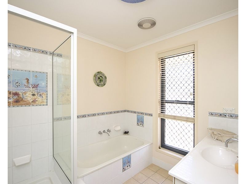 10 Plimsoll Court, Tannum Sands QLD 4680