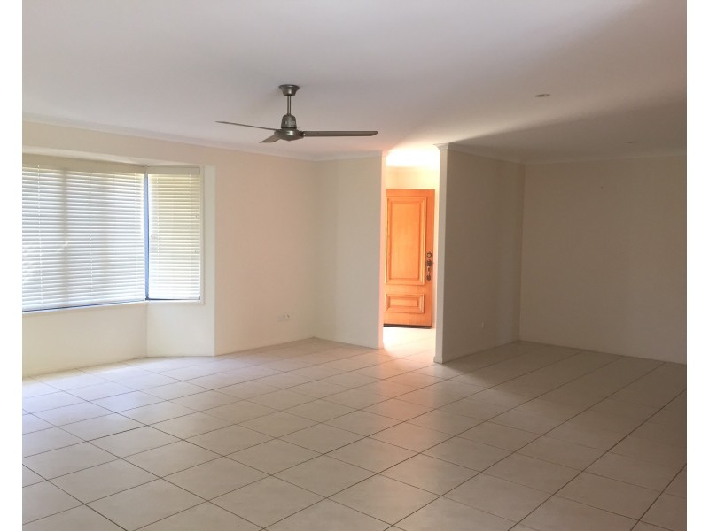 10 Plimsoll Court, Tannum Sands QLD 4680