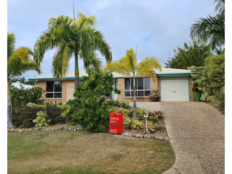 11 Geoffrey Thomas Drive, Tannum Sands QLD 4680