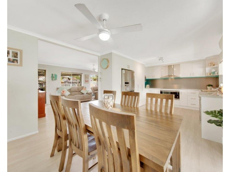 46 Katandra Street, Boyne Island QLD 4680