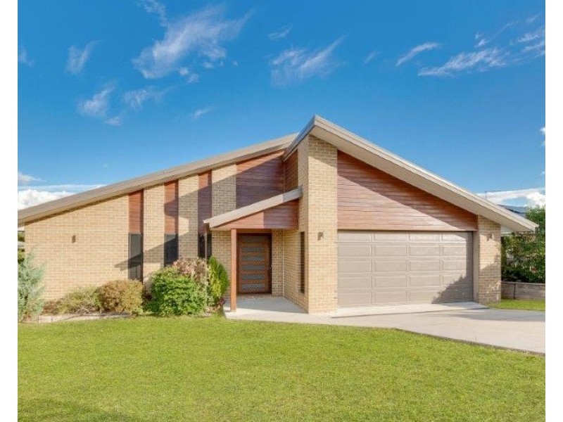 6 Monterey Way, Calliope QLD 4680