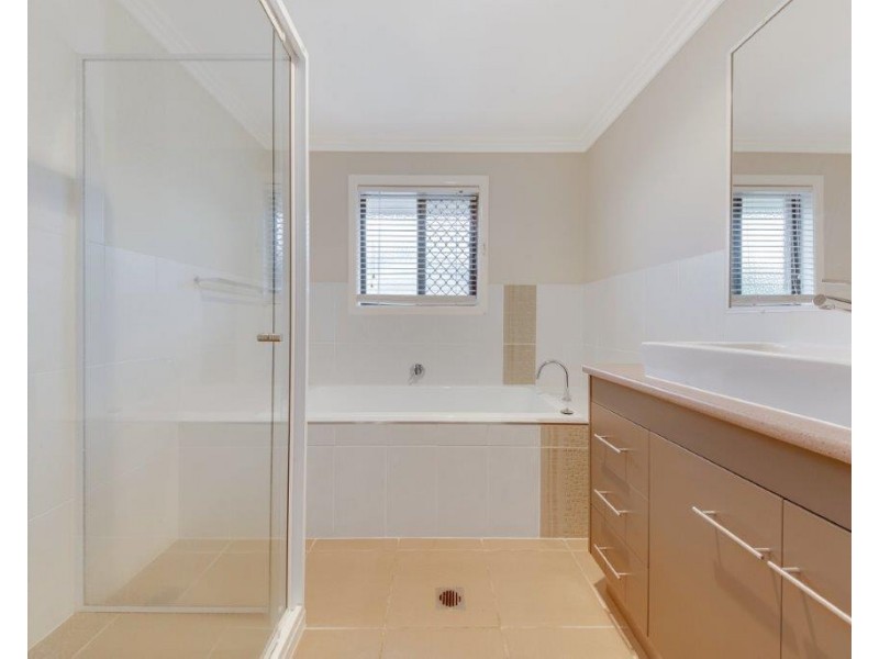 6 Monterey Way, Calliope QLD 4680