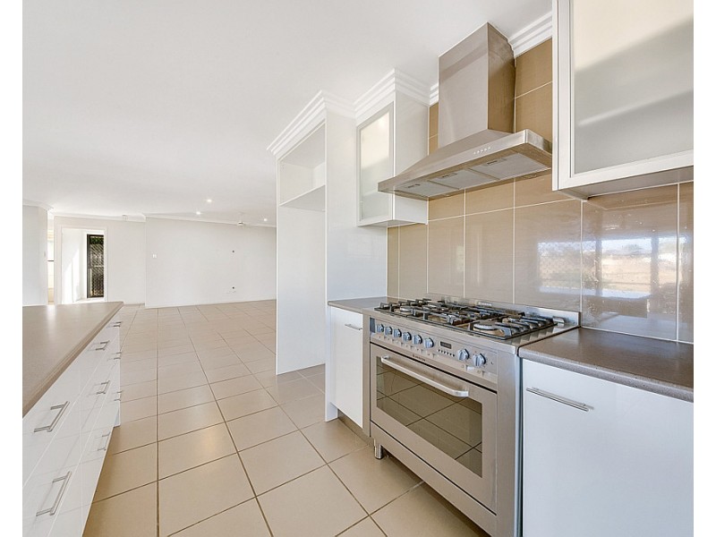 6 Monterey Way, Calliope QLD 4680