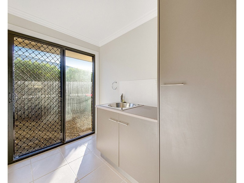 6 Monterey Way, Calliope QLD 4680