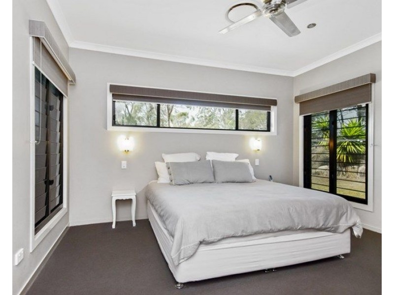 417 Jim Whyte Way, Burua QLD 4680
