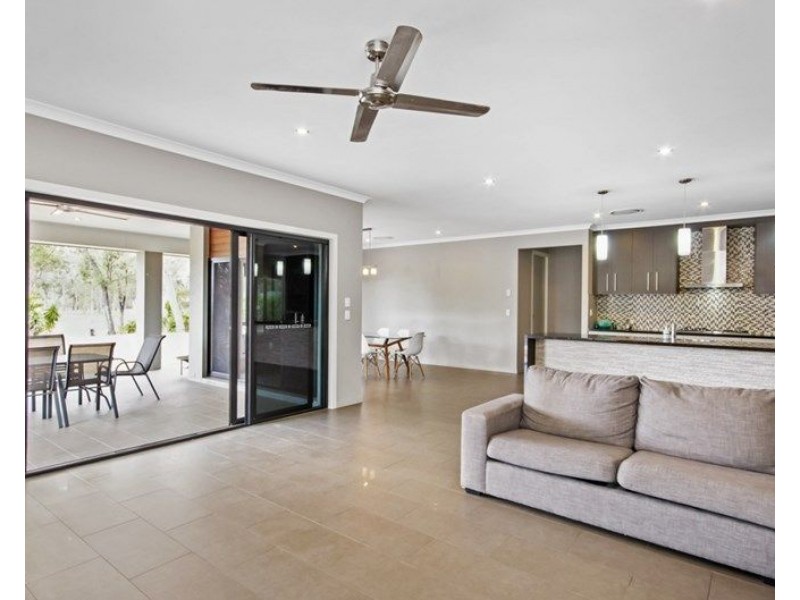 417 Jim Whyte Way, Burua QLD 4680