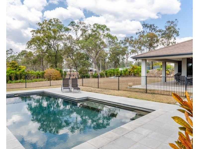 417 Jim Whyte Way, Burua QLD 4680