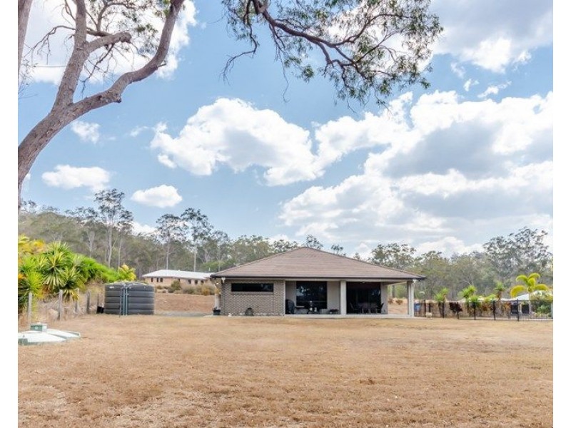 417 Jim Whyte Way, Burua QLD 4680