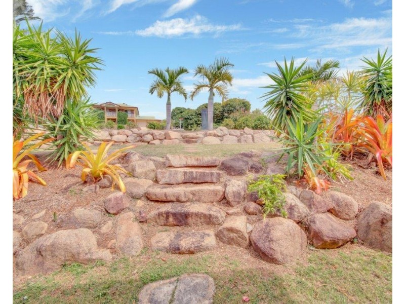 27 ELLINGTON DRIVE, New Auckland QLD 4680