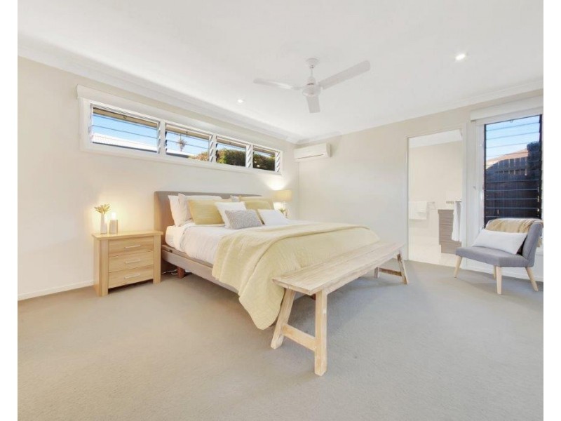 31 Mcleod St, Boyne Island QLD 4680