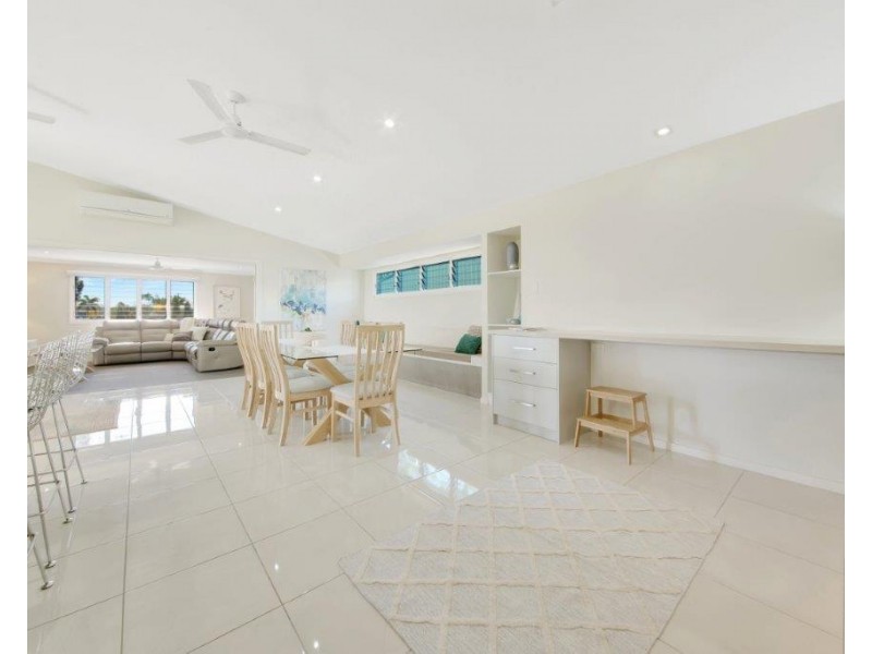 31 Mcleod St, Boyne Island QLD 4680