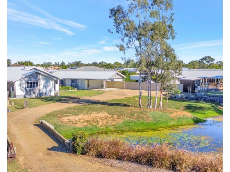 31 Mcleod St, Boyne Island QLD 4680