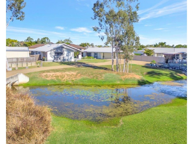 31 Mcleod St, Boyne Island QLD 4680