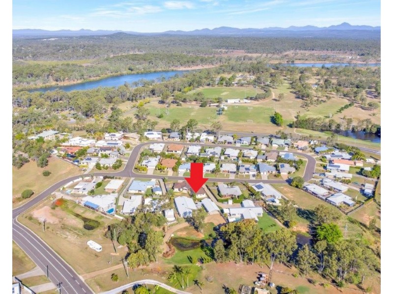 31 Mcleod St, Boyne Island QLD 4680