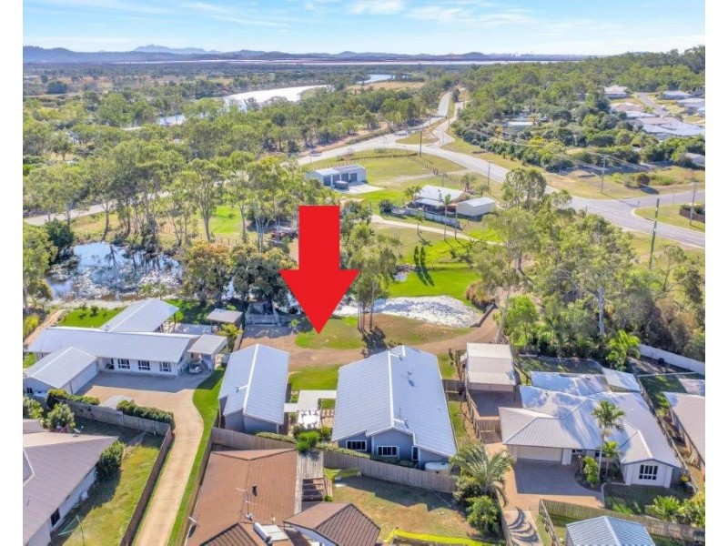 31 Mcleod St, Boyne Island QLD 4680
