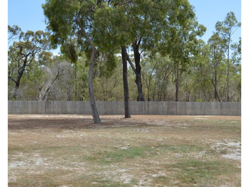 13 RONPEN CLOSE, Tannum Sands QLD 4680