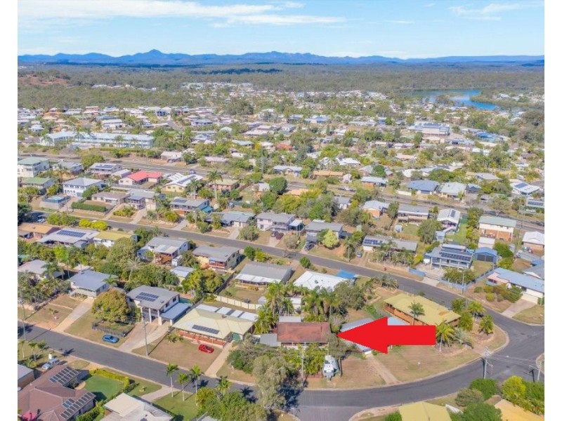 27 TYSON CRESCENT, Tannum Sands QLD 4680