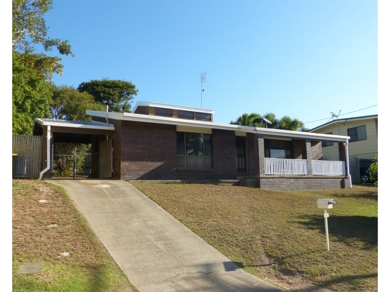 15 TYSON CRESCENT, Tannum Sands QLD 4680