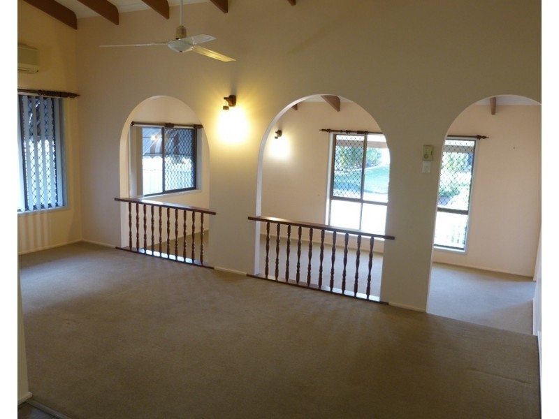 15 TYSON CRESCENT, Tannum Sands QLD 4680