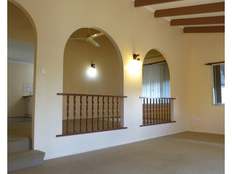 15 TYSON CRESCENT, Tannum Sands QLD 4680