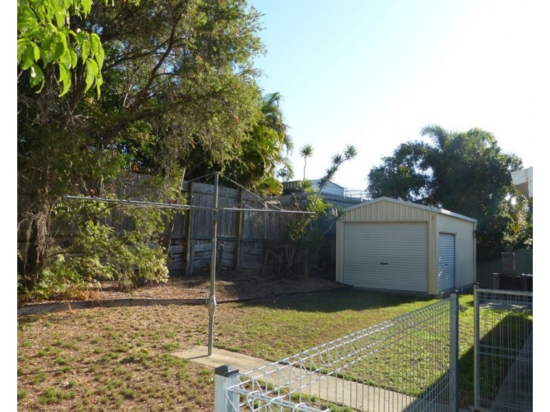 15 TYSON CRESCENT, Tannum Sands QLD 4680